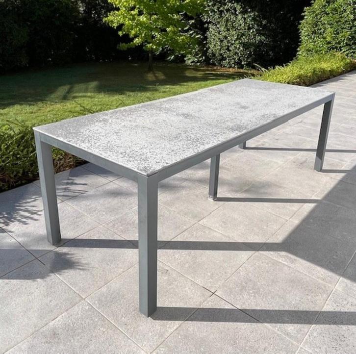 tuintafel voor buiten/tuin, Tuin en Terras, Tuintafels, Gebruikt, Rechthoekig, Overige materialen, Ophalen
