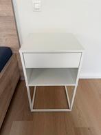 Nachtkastje, Ophalen, Zo goed als nieuw