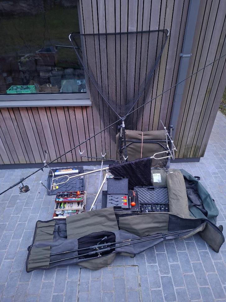 materiel carpiste, Sports nautiques & Bateaux, Pêche à la ligne | Poissons blancs, Comme neuf, Ensemble complet, Enlèvement