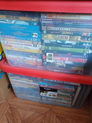 lot van meer dan 1200 dvd's voor rommelmarkten of amateurs beschikbaar voor biedingen
