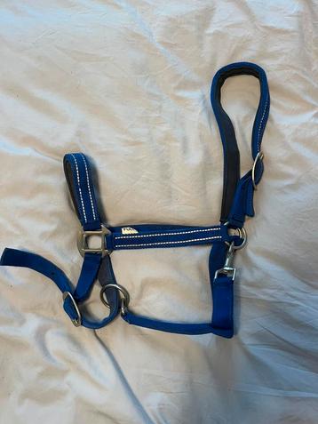 Halster Full beschikbaar voor biedingen