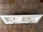 Dubbele stenen wastafel met 2 kranen, Huis en Inrichting, Ophalen, Minder dan 50 cm, Gebruikt, 100 tot 150 cm
