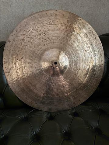 Funch rides + hi-hats beschikbaar voor biedingen