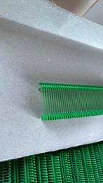 Haakjes etikket vastmaken, Ophalen, Nieuw