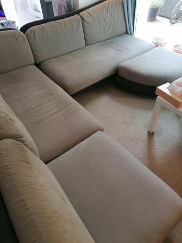 Canapé d'angle avec repose pieds beschikbaar voor biedingen