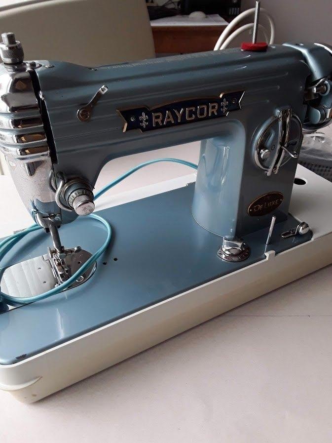 Vintage Naaimachine Raycor De Luxe jaren 1960 nieuw +koffer, Antiek en Kunst, Antiek | Naaimachines, Ophalen