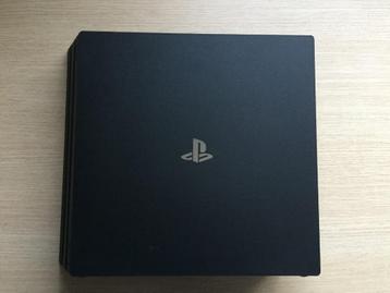 PS4 Pro (1TB) + DualShock 4 + 11 games beschikbaar voor biedingen