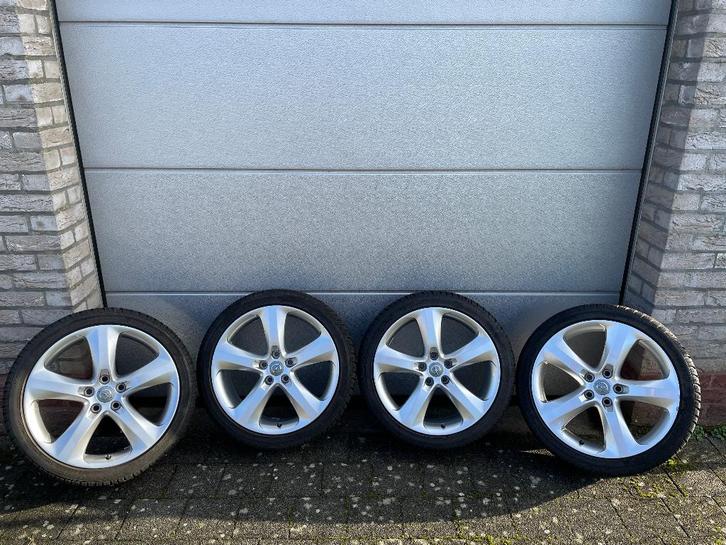 Opel Zafira C Astra J 19" Winterset Dunlop Winter Sport, Auto-onderdelen, Banden en Velgen, Band(en), Winterbanden, 19 inch, 235 mm