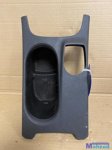 MERCEDES B KLASSE W246 Bekerhouder 2011-2018 A2466800910 beschikbaar voor biedingen