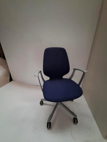 Chaise de bureau Kinnarps, beschikbaar voor biedingen