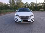 À Voir Hyundai Tucson premium 1.7 crdi  blanc, Auto's, Hyundai, 4 cilinders, Wit, Leder, 5 deurs