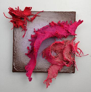 Pink Dragonflies beschikbaar voor biedingen