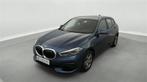 BMW 1 Serie 116 116i NAVI / CLIM / TEL (bj 2022), Auto's, BMW, Gebruikt, Blauw, 124 g/km, 5 deurs