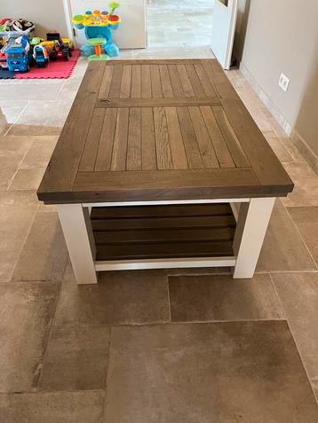 richmond salontafel in massief hout beschikbaar voor biedingen