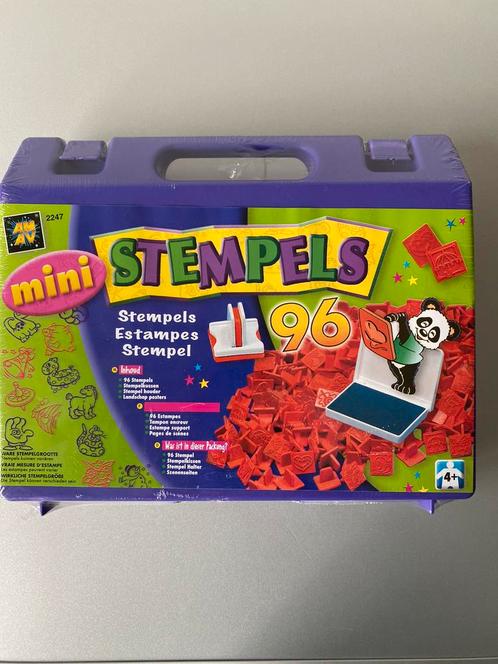 🍄 96 mini stempels  + stempelkussen in Draagkoffer NIEUW, Kinderen en Baby's, Speelgoed | Educatief en Creatief, Nieuw, Knutselen