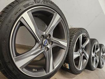 18 inch org Volvo velgen winterbanden V50 V40 V30 S60 V70 disponible aux enchères