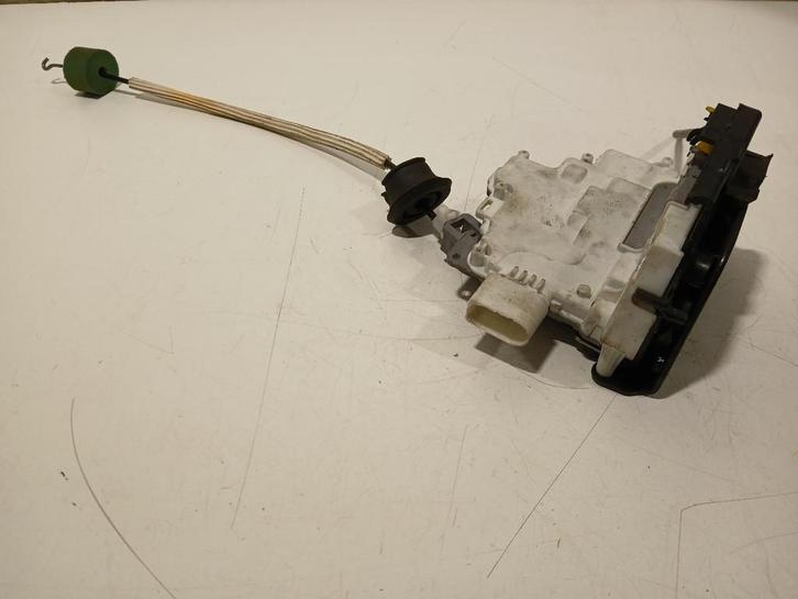 PORTIERVANGER LINKS VOOR Audi A6 Avant (C6) (4F0959801D-), Auto-onderdelen, Carrosserie, Audi, Voor, Links, Gebruikt