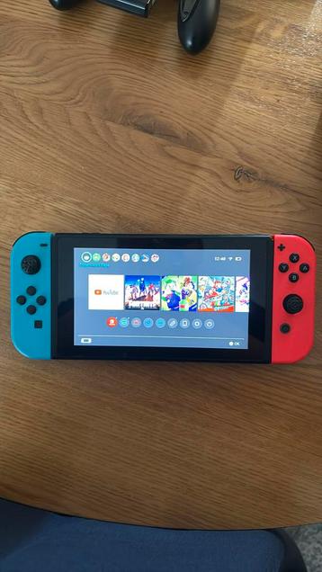 Nintendo Switch 1 met 4 games beschikbaar voor biedingen