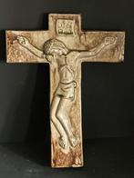 aardewerk crucifix, Verzenden