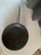 Pan, Huis en Inrichting, Keuken | Potten en Pannen, Ophalen, Zo goed als nieuw, Koekenpan of Braadpan, Gietijzer