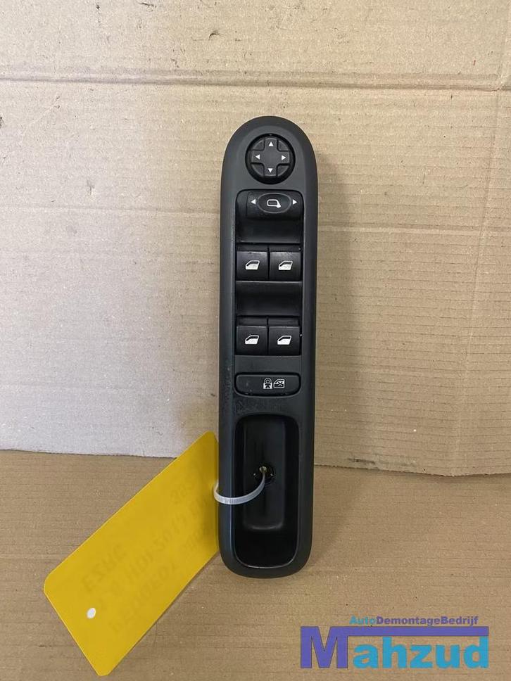 Peugeot 5008 Links voor raam schakelaar 2009-2017, Auto-onderdelen, Dashboard en Schakelaars, Peugeot, Gebruikt