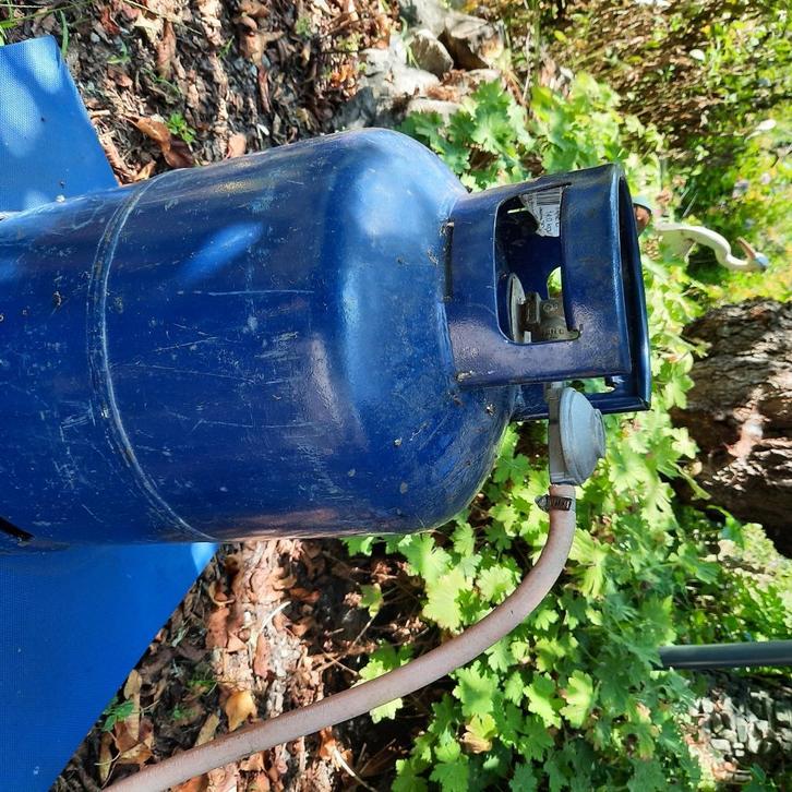 gasflessen voor propaangas  en ontspanner, Caravans en Kamperen, Kampeeraccessoires, Zo goed als nieuw, Ophalen of Verzenden