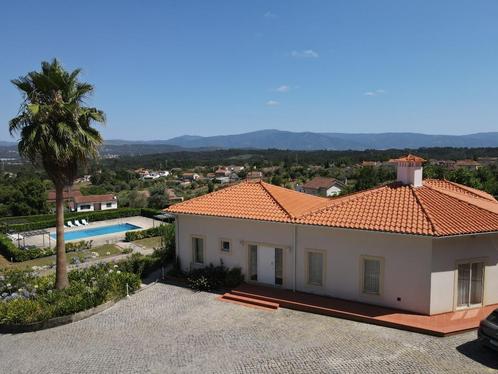 Mooi object met 2 woningen, zwembad,terras en mooi uitzicht, Immo, Étranger, Portugal, Maison d'habitation, Campagne