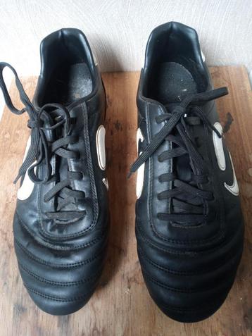 Voetbalschoenen, Sondico,zwart, Maat 44  beschikbaar voor biedingen