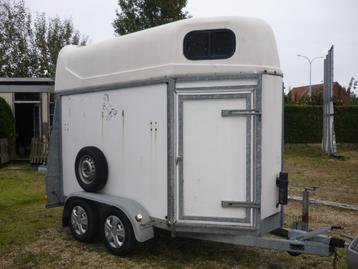 paardentrailer beschikbaar voor biedingen