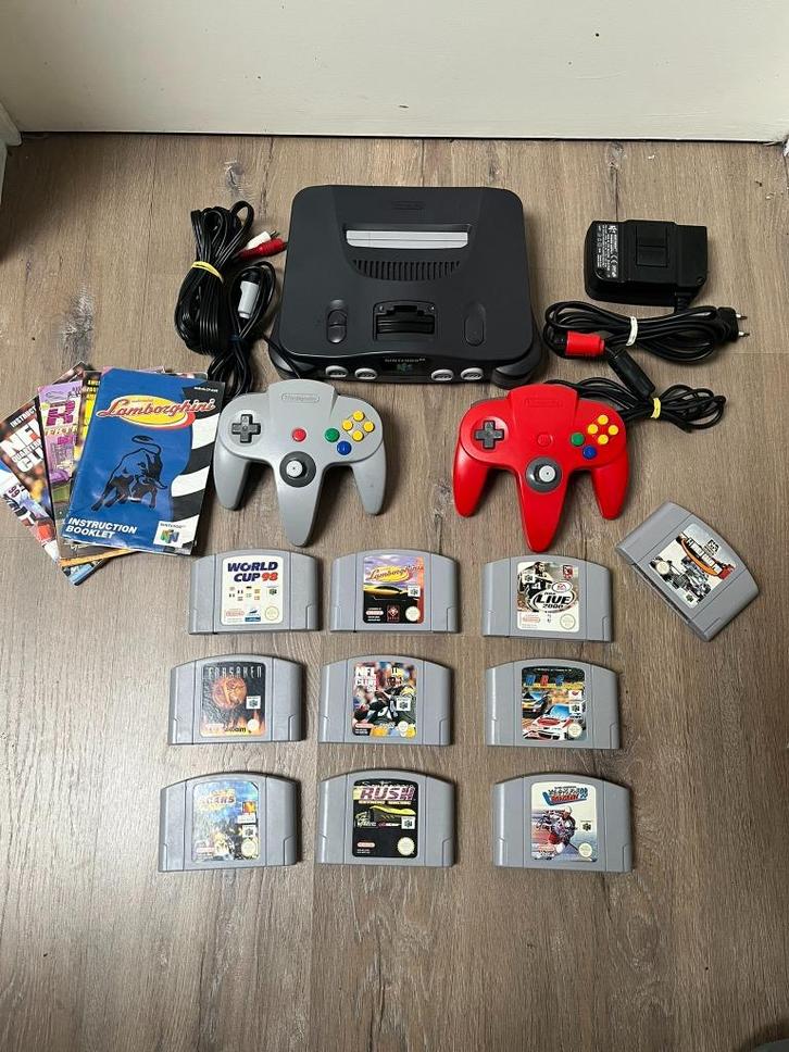 Nintendo 64 (N64) console + 2 controllers + 10 spellen, Games en Spelcomputers, Spelcomputers | Nintendo 64, Gebruikt, Met 2 controllers