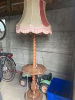 Antieke vloerlamp, Ophalen