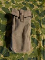Tweede wereldoorlog Bren support pouch 1944, Verzamelen, Militaria | Tweede Wereldoorlog, Ophalen of Verzenden, Overige soorten