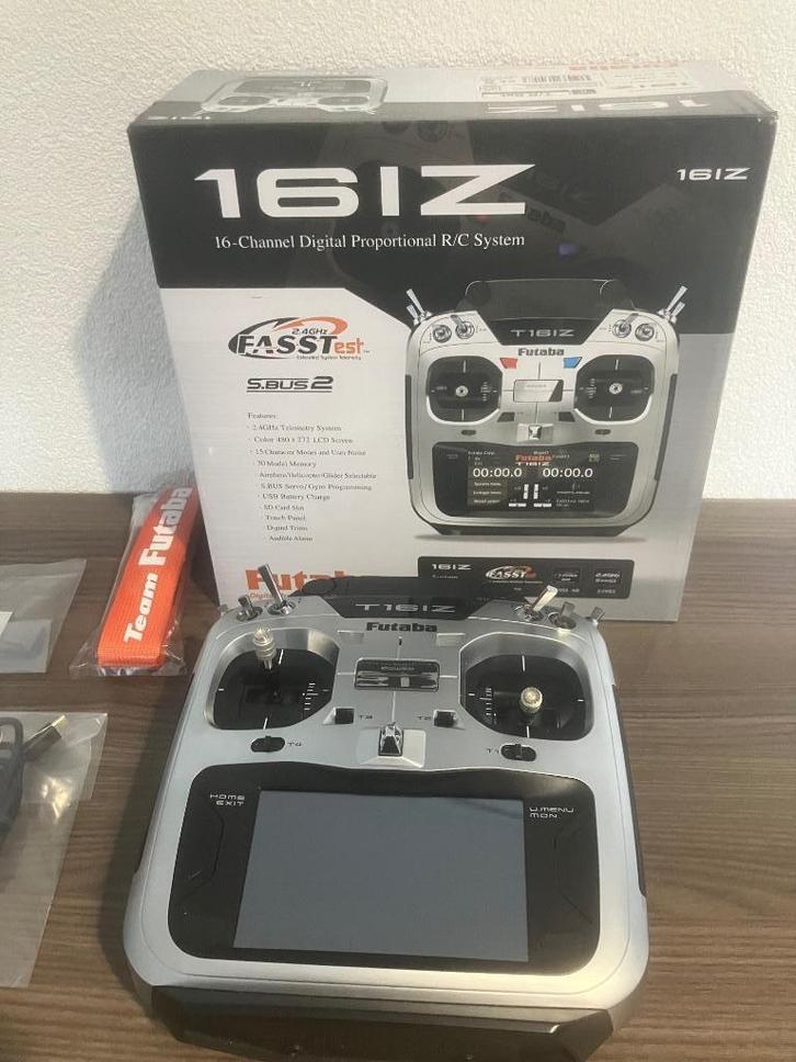 Futaba 16iz. 16+2 kanaals Fastest zender, Hobby en Vrije tijd, Modelbouw | Radiografisch | Vliegtuigen, Zo goed als nieuw, Ophalen of Verzenden