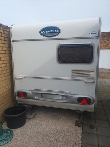 Zomer klaar! Lichte Caravelair caravan met alles erop &eraan, Caravans en Kamperen, Caravans, Standaardzit, Caravelair, Tot en met 3