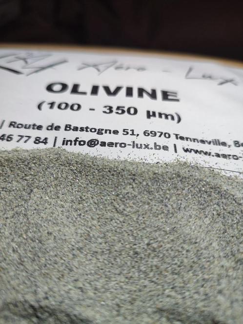Natuurlijk olivijnschuurmiddel voor aerogumming - zandstrale, Doe-het-zelf en Bouw, Overige Doe-Het-Zelf en Bouw, Nieuw, Ophalen