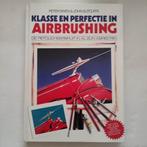 Klasse en perfectie in airbrushing - P.Owen, J.Sutcliffe, Comme neuf, P. Owen en J. Sutcliffe, Autres sujets/thèmes, Enlèvement ou Envoi