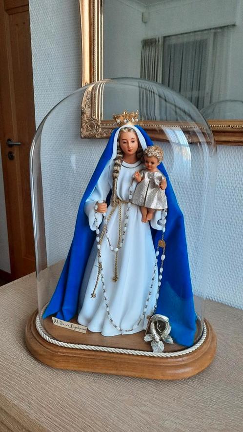 Wassen Mariabeeld gemaakt door Zusters Clarissen 41 H/30 B, Antiek en Kunst, Antiek | Religieuze voorwerpen, Ophalen