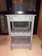 Houten kastje met schuif en wijnrek., Ophalen, Zo goed als nieuw