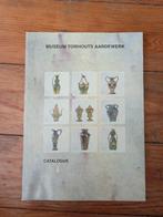 Catalogus Museum Torhouts aardewerk, Antiek en Kunst, Antiek | Keramiek en Aardewerk, Verzenden