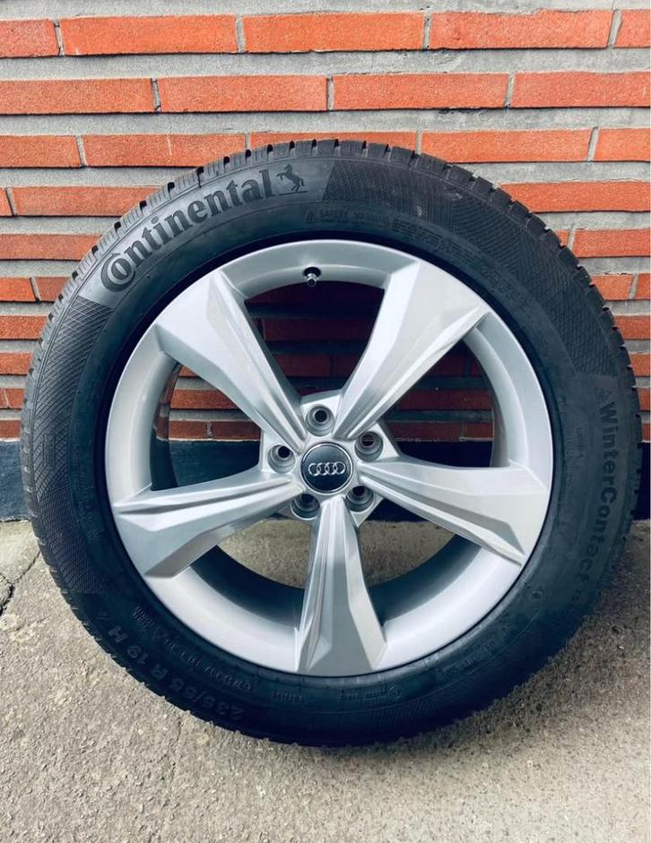 235/55R19 101H Conti 2017 Audi Q5 wintervelgen en banden, Auto-onderdelen, Banden en Velgen, Band(en), Winterbanden, 19 inch, 235 mm