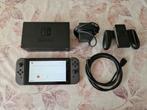 Nintendo Switch V2 in zeer goede staat te koop., Games en Spelcomputers, Ophalen, Zo goed als nieuw