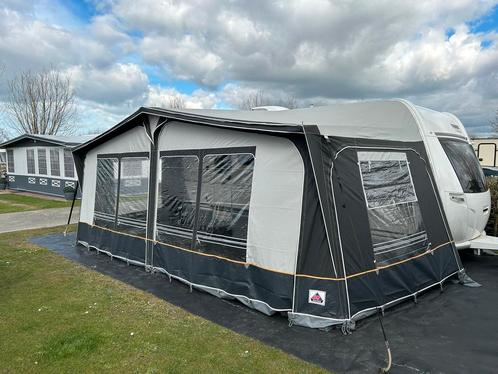 Dorema garda xl mt 15, Caravans en Kamperen, Voortenten en Luifels, Zo goed als nieuw, Ophalen