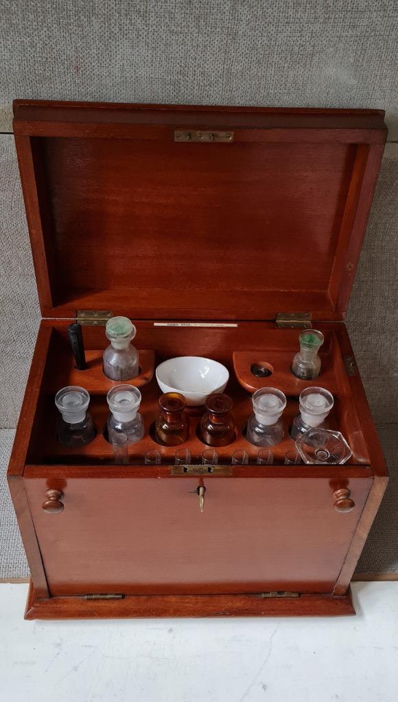 Down Bros London very rare Medical Doctor's Case mahogany, Antiek en Kunst, Antiek | Gereedschap en Instrumenten, Ophalen of Verzenden