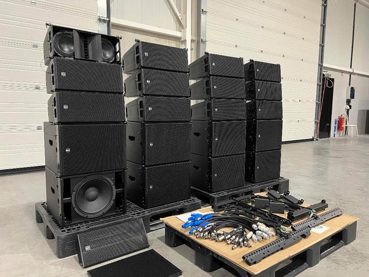 RCF powered line array: 12x HDL 6-A + 8x HDL 12-AS + rigging, TV, Hi-fi & Vidéo, Enceintes, Utilisé, Ensemble surround complet