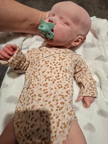 silicone reborn baby beschikbaar voor biedingen