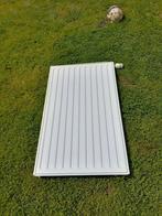Radiator in goede staat, H 100cm B 60cm D6cm, Doe-het-zelf en Bouw, Verwarming en Radiatoren, Ophalen, Gebruikt, Radiator