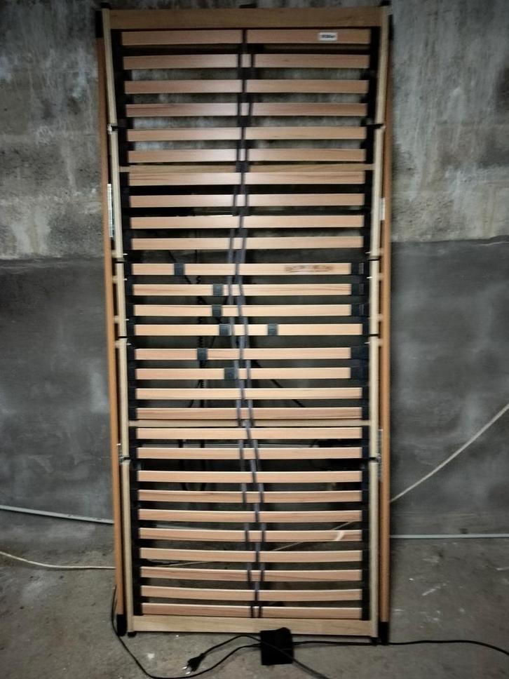 Lattenbodem met motor 90x200, Huis en Inrichting, Slaapkamer | Matrassen en Bedbodems, Gebruikt, 200 cm, Ophalen