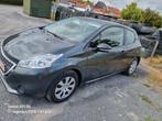 Peugot 208, euro 5, 45k km's, met cruise control, sensoren, Auto's, Voorwielaandrijving, Euro 5, Handgeschakeld, Stadsauto