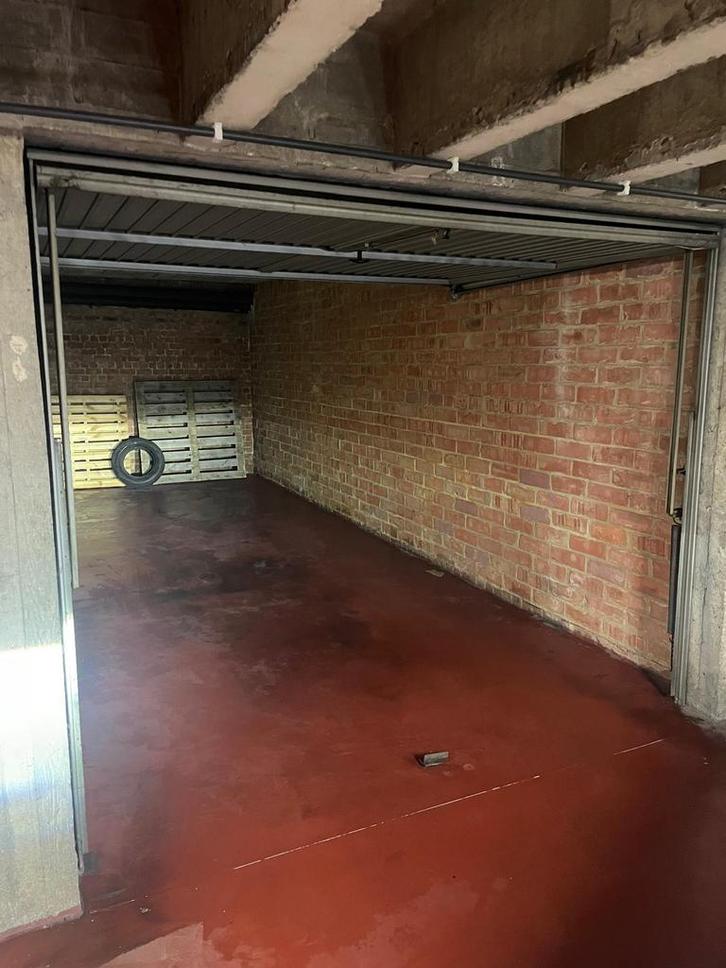 Te koop: ruime garagebox nabij het station van Leuven, Immo, Garages en Parkeerplaatsen, Leuven