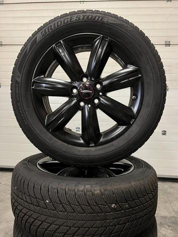 17"' MINI COOPER S JCW COUNTRAYMAN F60 VELGEN WINTERBANDEN R beschikbaar voor biedingen